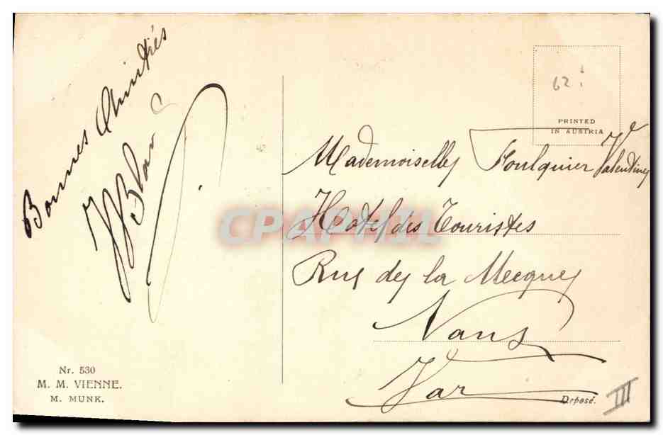 Jeune femme en robe bleue tenant un bouquet d'ivraie — éditeur M. M. MUNK, n° 530 — Reverso