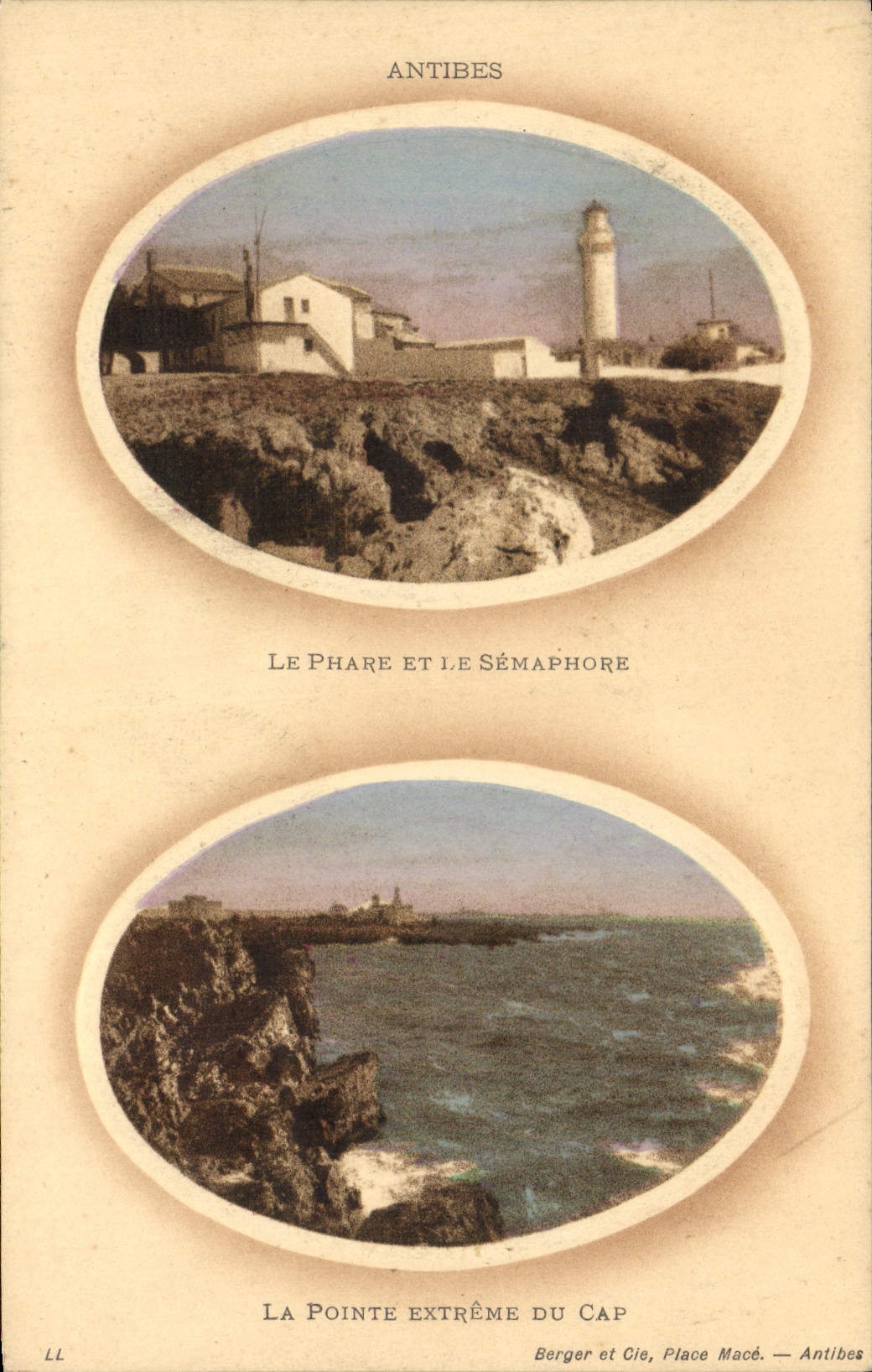 CPA Phare Antibes Le Phare et le Semaphore La Pointe extreme du Cap
