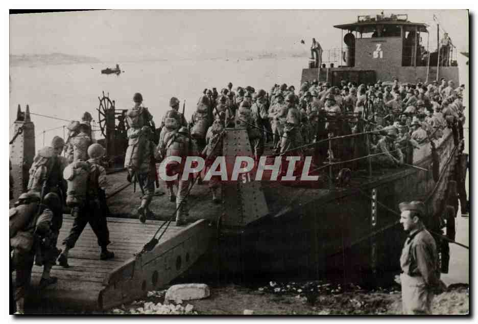 Départ de Sienne — Italie — 8 Août 1944 — Les troupes françaises s'embarquent pour la France