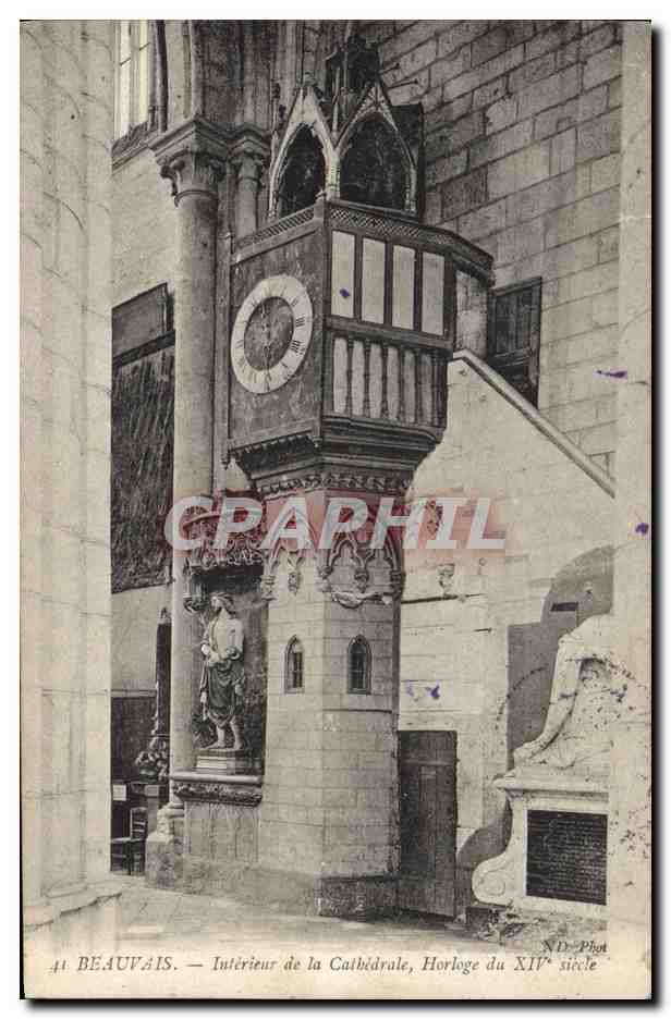 CPA Horloge Beauvais Interieur de la cathedrale Horloge du 14eme