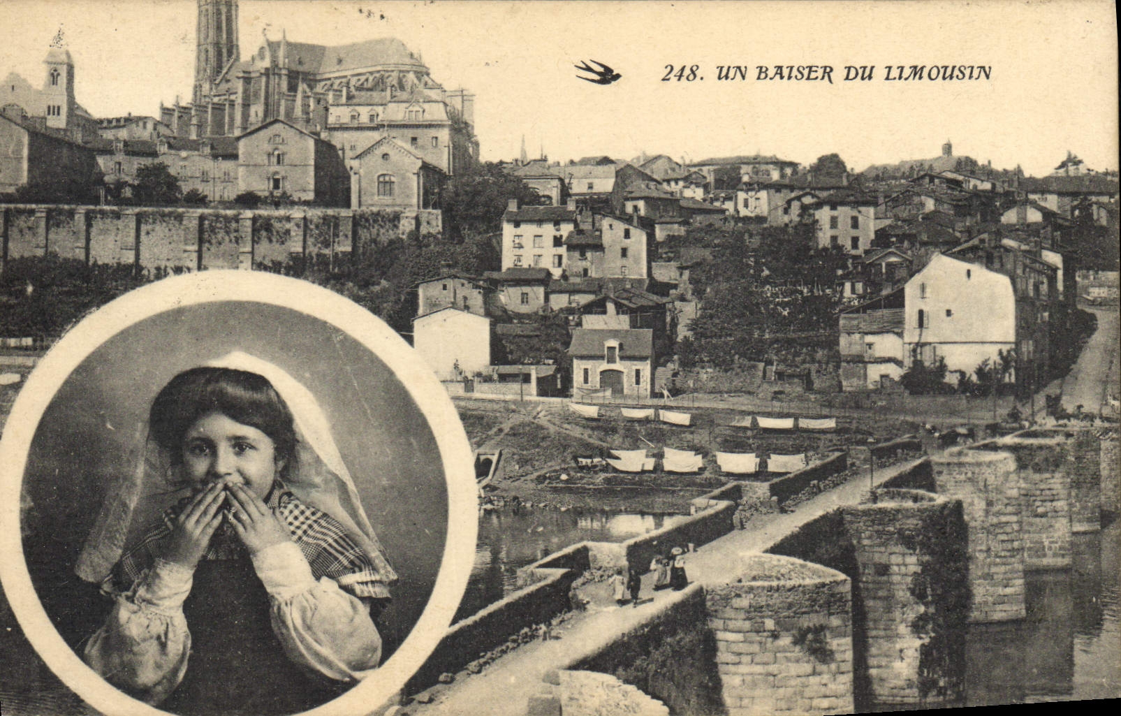 CPA Folklore Enfant un baiser du Limousin