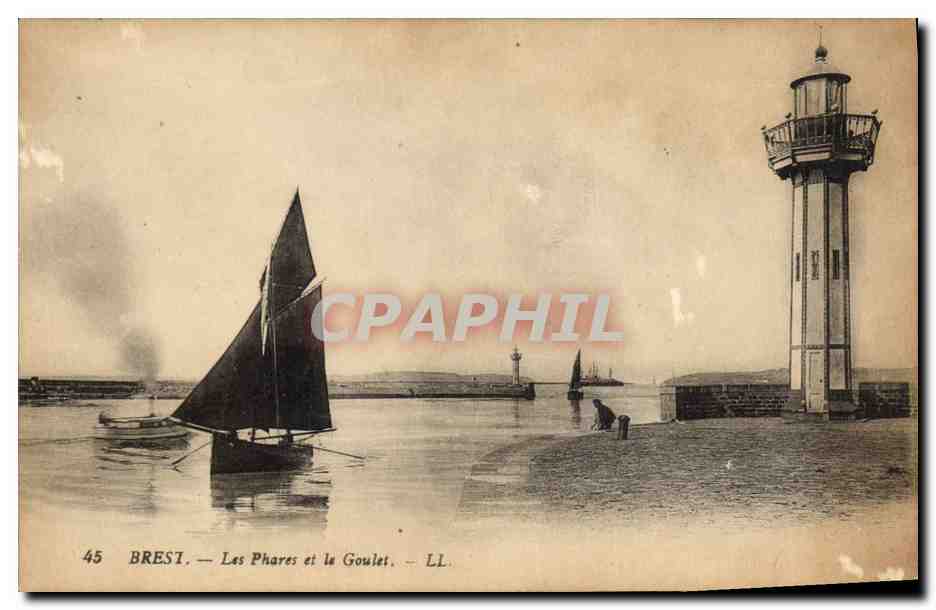 CPA Phare Brest Les phares et le goulet