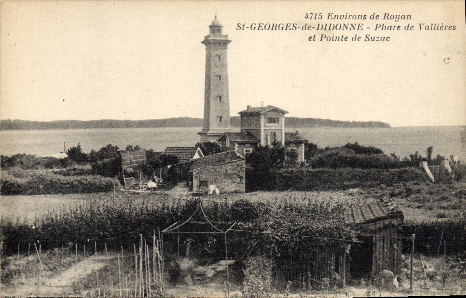CPA Phare Environs de Royan St Georges de Didonne Phare de Vallieres et Pointe de Suzac 