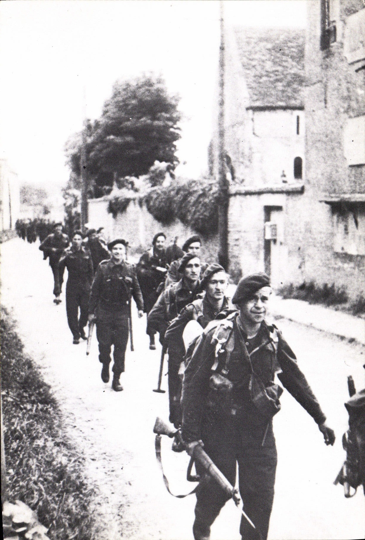 CPM Militaria Le debarquement allie et la bataille de Normandie