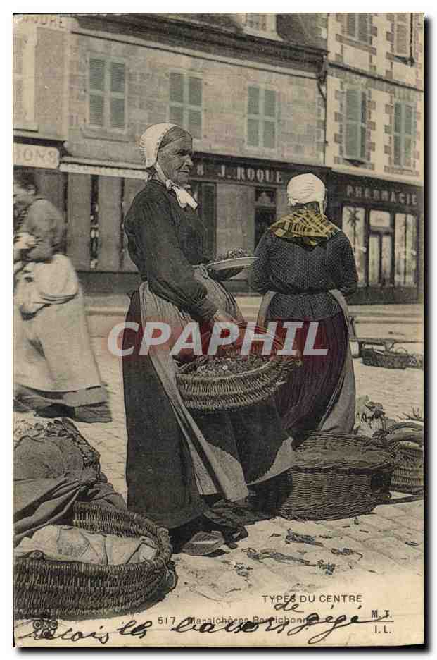 CPA Folklore Types du Centre Maraicheres Berrichonnes Pharmacie TOP