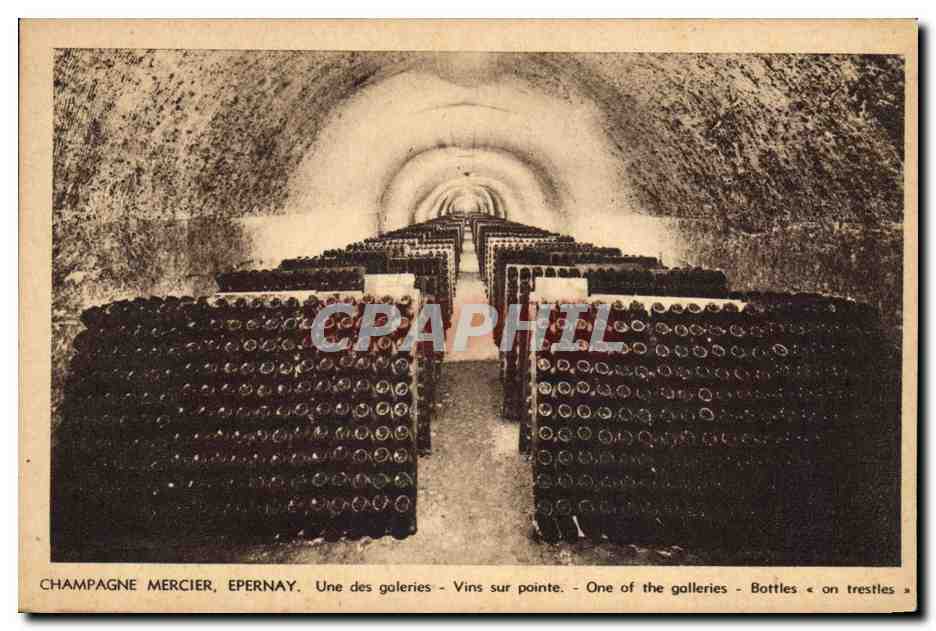 Champagne Mercier, Epernay — Une des galeries - Vins sur pointe — Éditeur : Champagne Mercier, Epernay