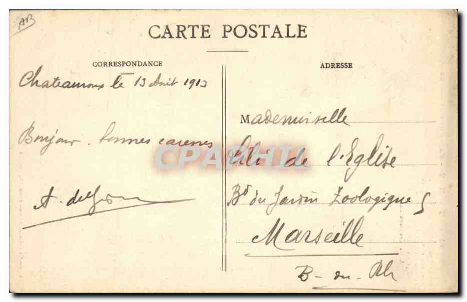 CPA Folklore Au Berry Paysanne moderne — Verso