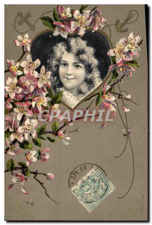 CPA Fantaisie Fleurs Femme Coeur