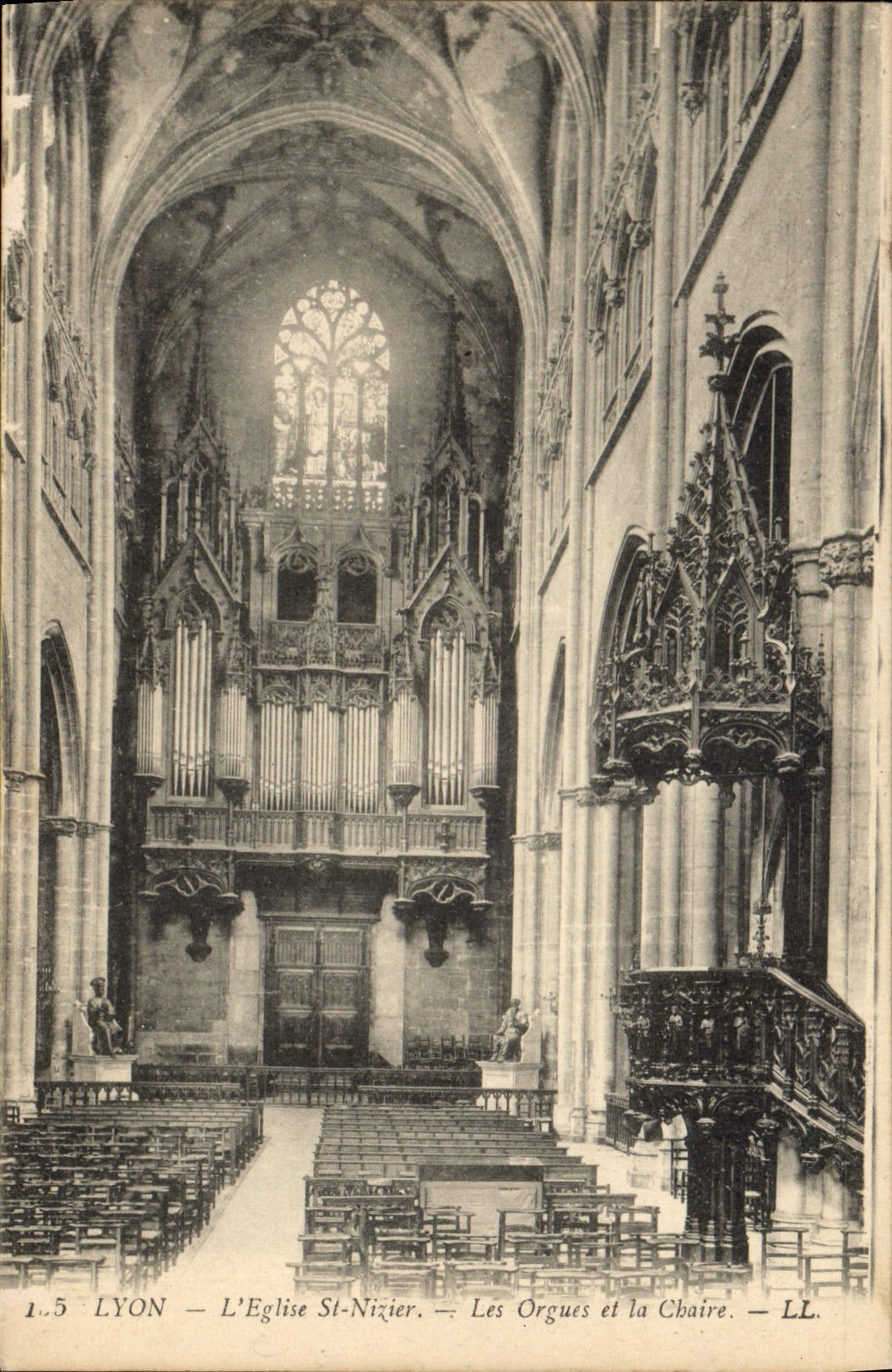 CPA Orgue Lyon Eglise Sdt Nizier Les orgues et la chaire
