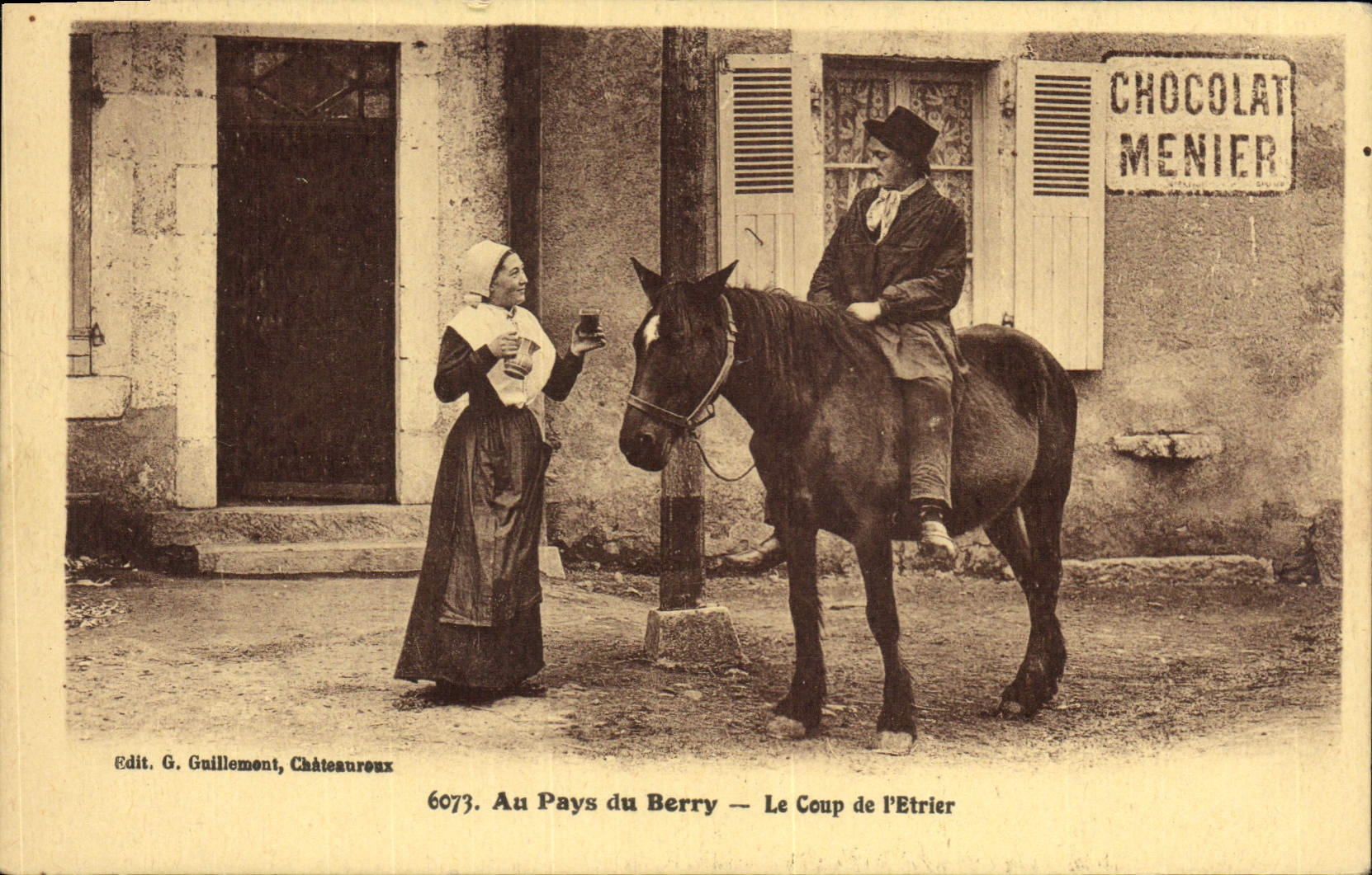 CPA Folklore Au pays du Berry Le coup de l'etrier Cheval Chocolat Menier