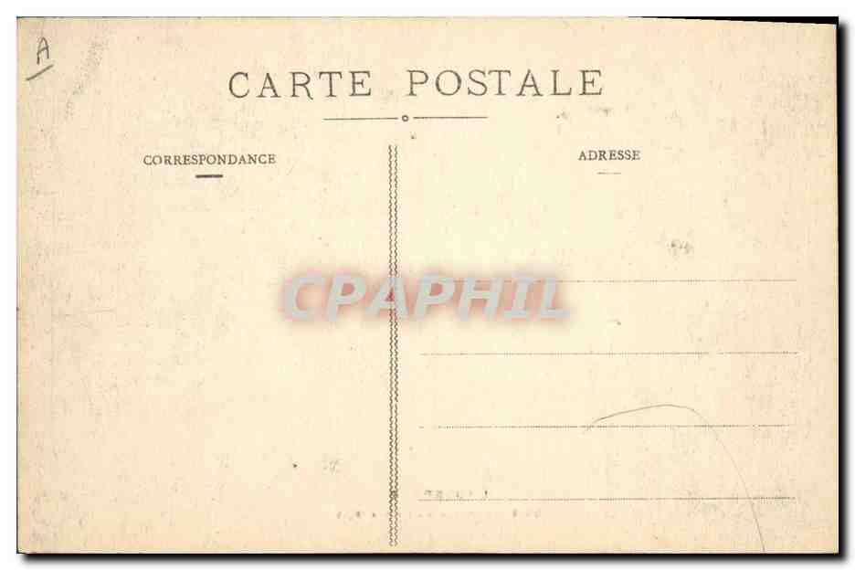 CPA Folklore Auvergne Interieur d'un vieux logis Horloge Pendule — Verso