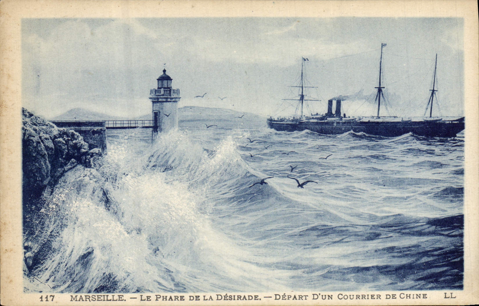 CPA Phare Marseille Le phare de la Desirade Depart d'un courrier de Chine Bateau