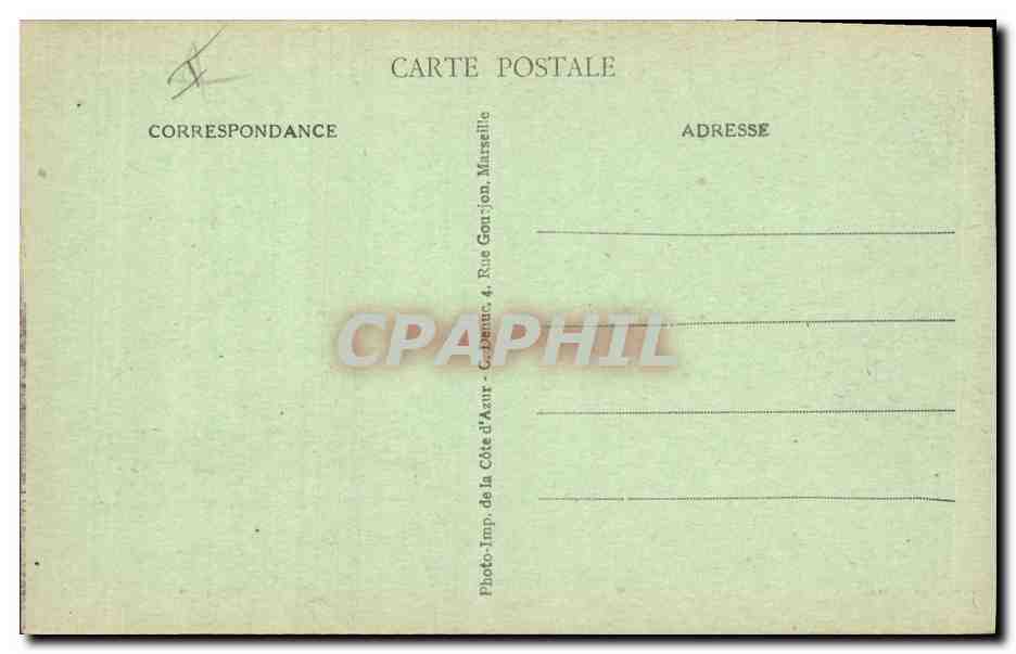 CPA Phare Le Grau du Roi Entree du port Bateaux rentrant de la peche — Rückseite