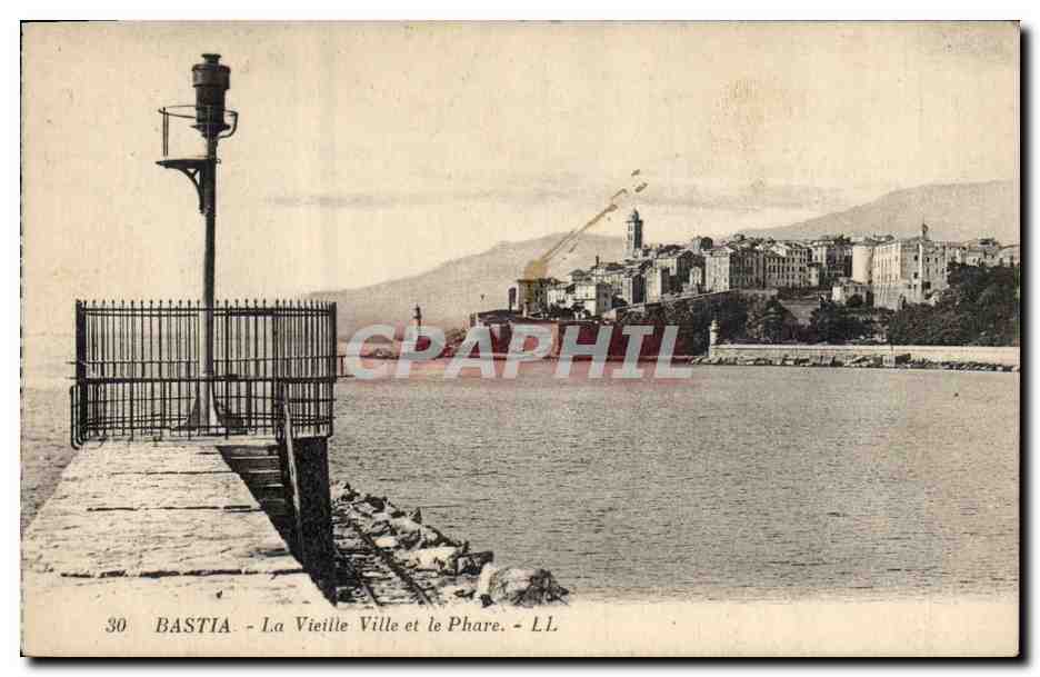 CPA Phare Bastia La vieille ville et le phare