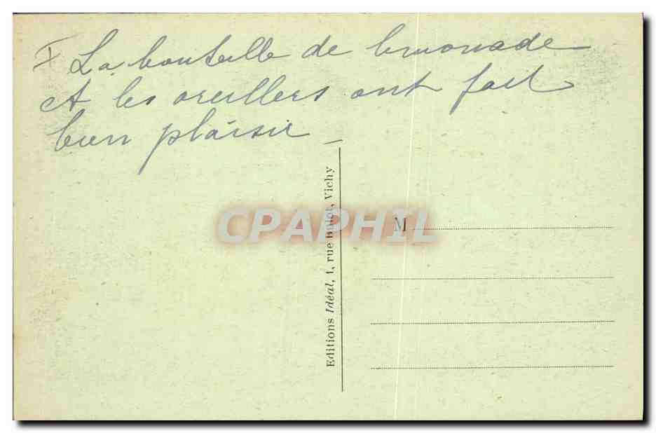 CPA Folklore Auvergne Groupe de paysannes Auvergnates  — Verso