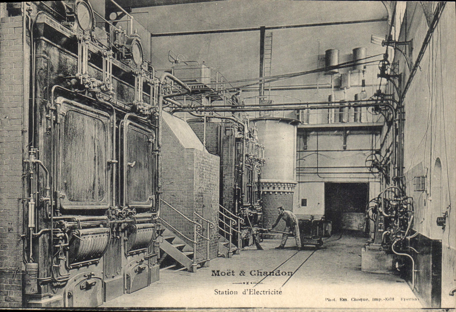 Station d'Électricité — Moët & Chandon — Phot. Km Choque, Imp.-Édit. Fierman