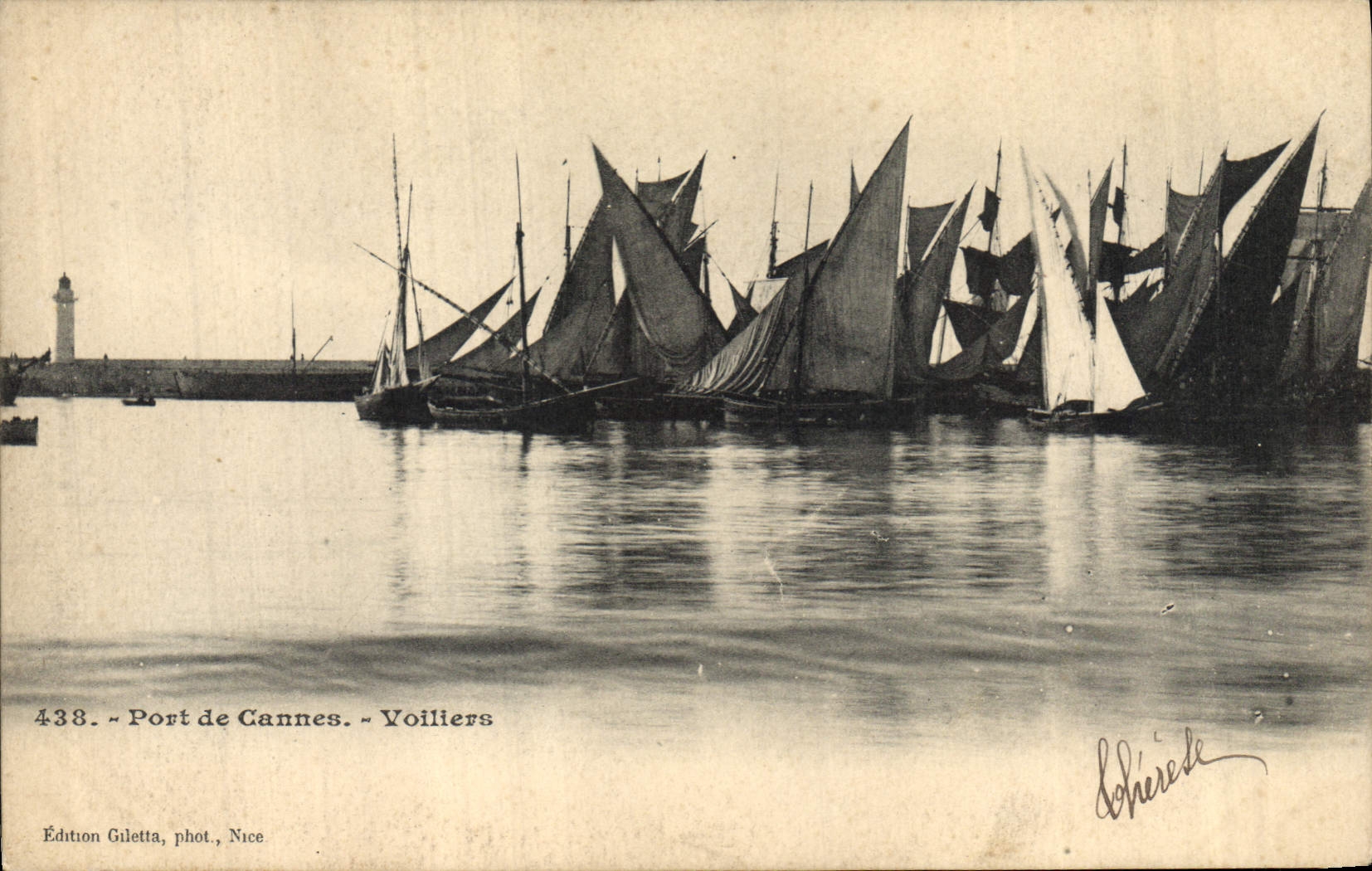 CPA Phare Port de Cannes Voiliers Bateaux