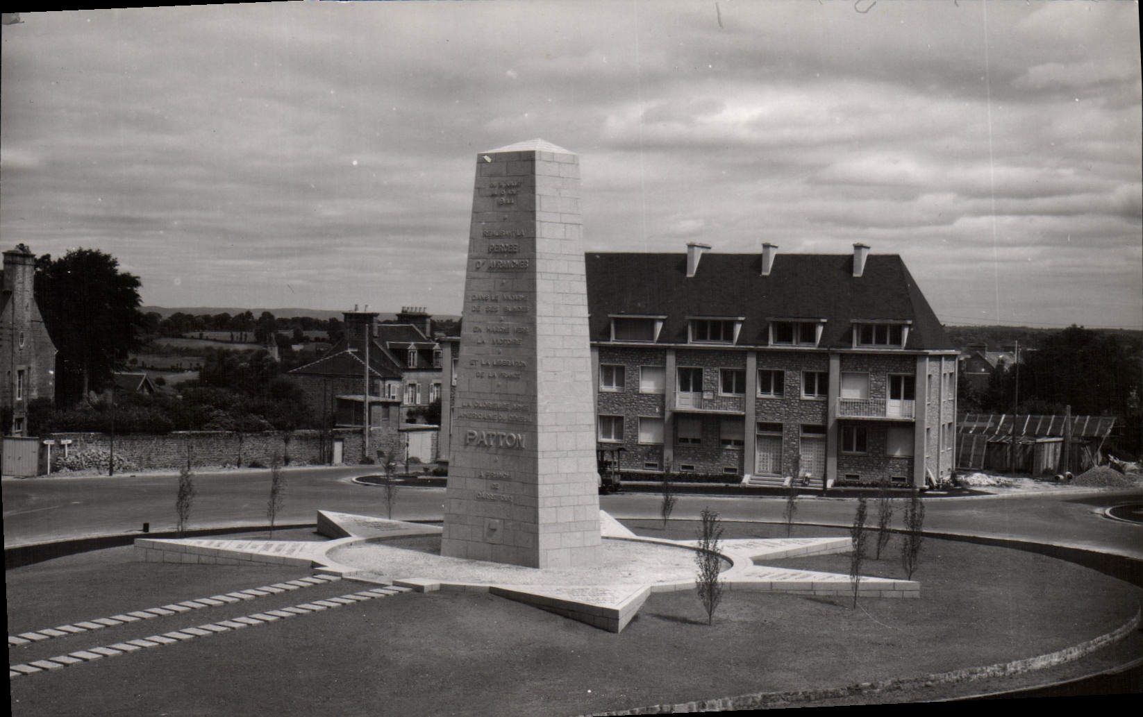 CPM Militaria Monument Patton