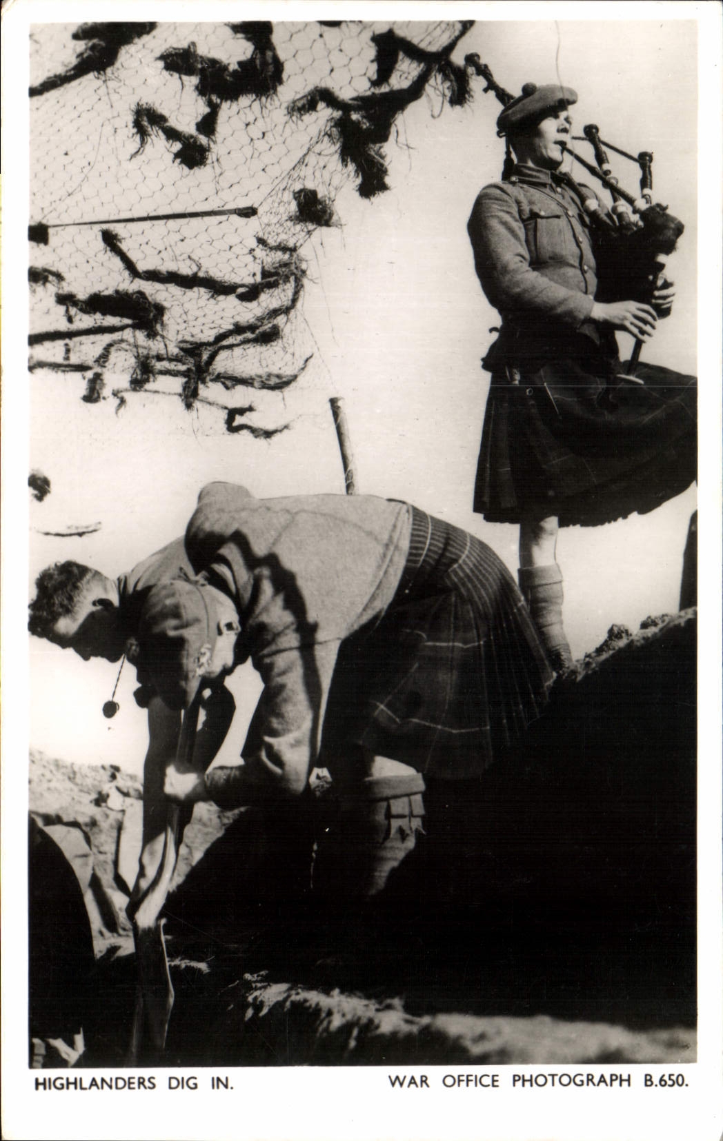 CPM Militaria Highlanders dig in
