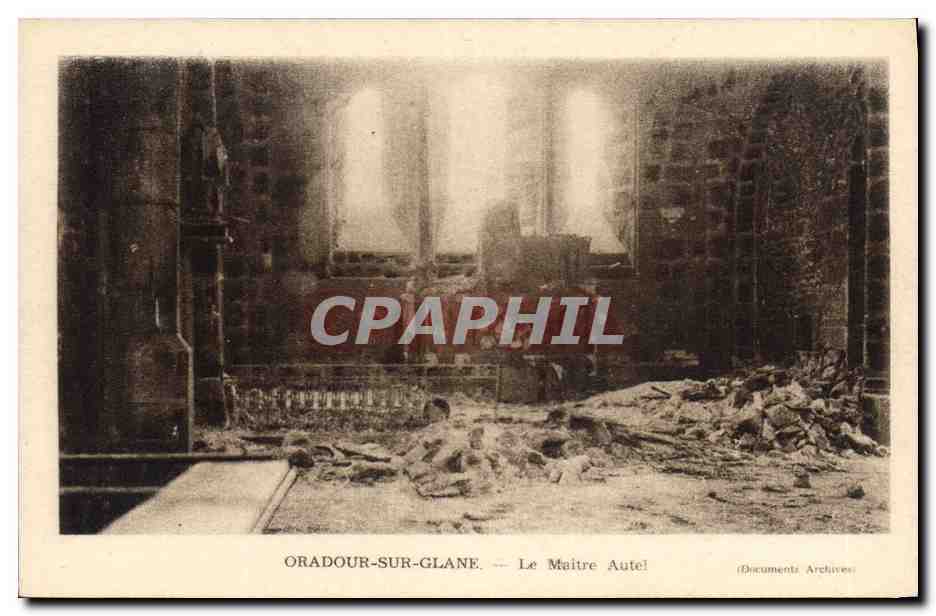 Oradour-sur-Glane — Le Maître Autel — Documents Archives