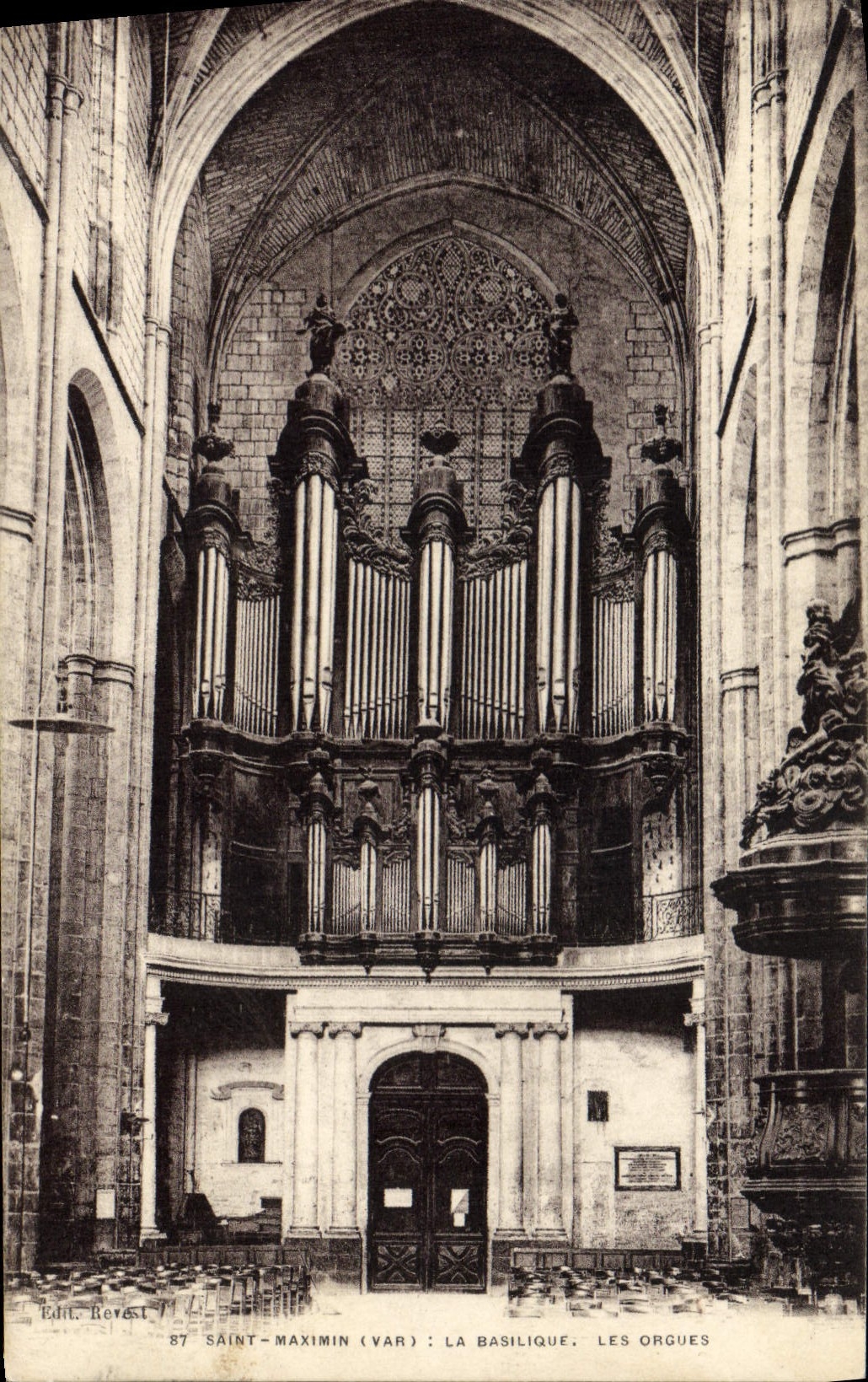 CPA Orgue Saint Maximin La basilique Les orgues