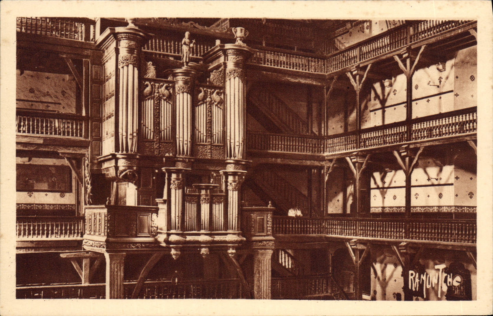 CPA Orgue Le Pays Basque Eglise de St Jean de Luz