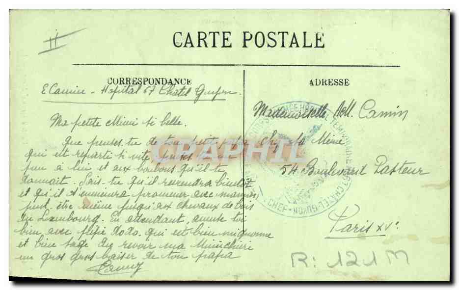 CPA Folklore Types d'Auvergne Visite a grand mere — Verso