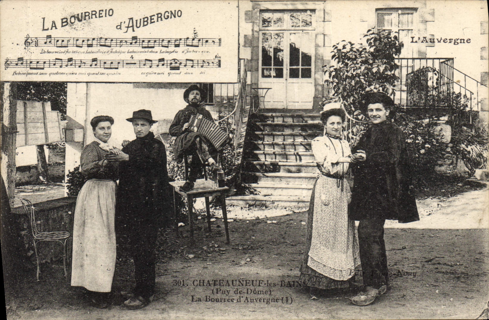 CPA Folklore Chateauneuf les Bains La bourree d'Auvergne 