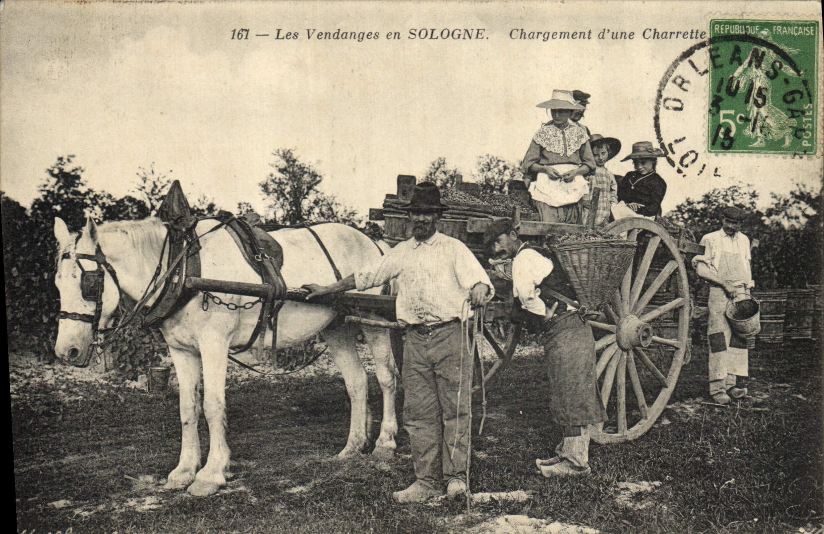 CPA Vin Vendanges en sologne Chargement d'une charrette TOP