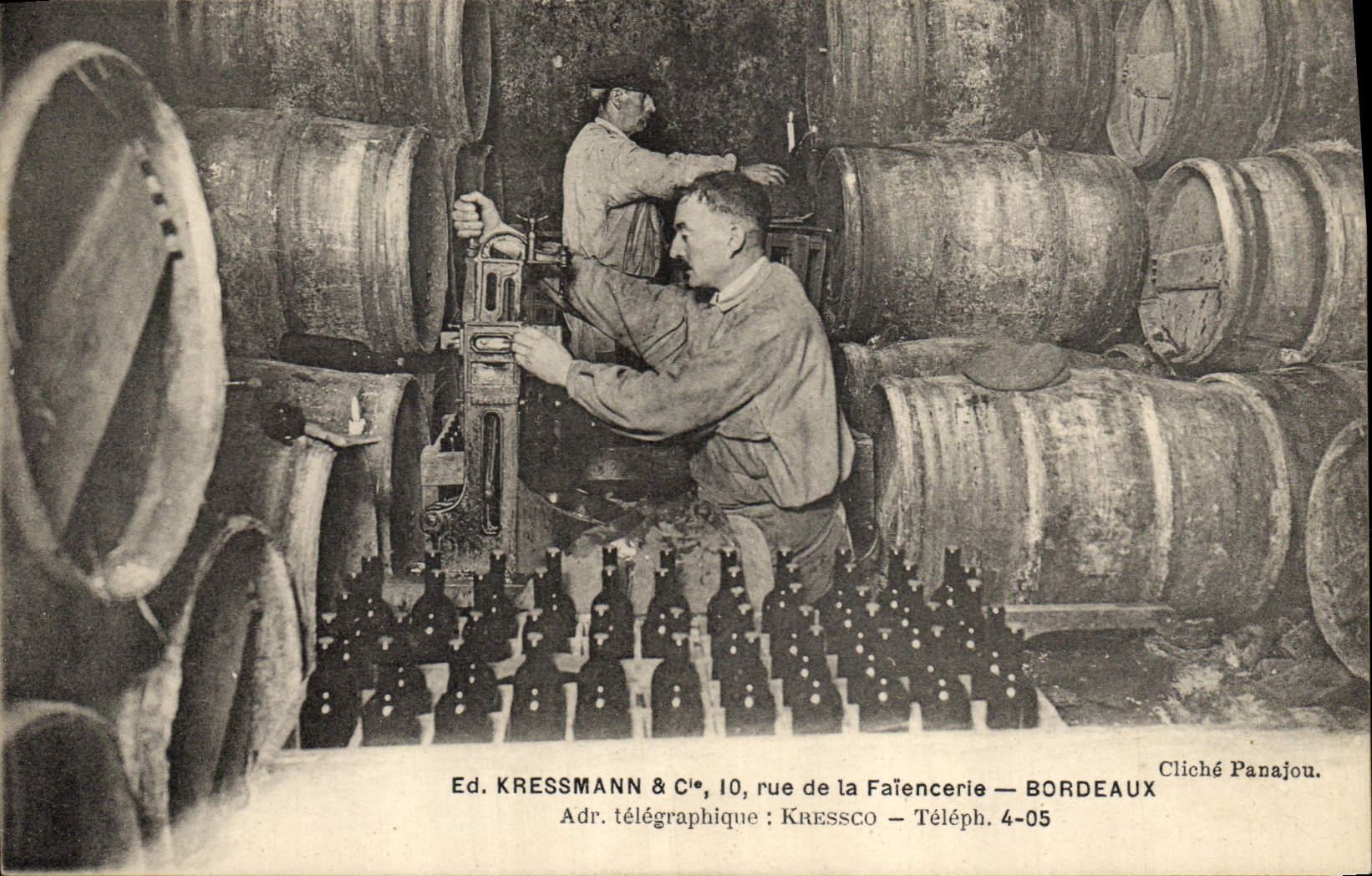 CPA Vin Vendanges Kressmann Rue de la Faiencerie Bordeaux TOP
