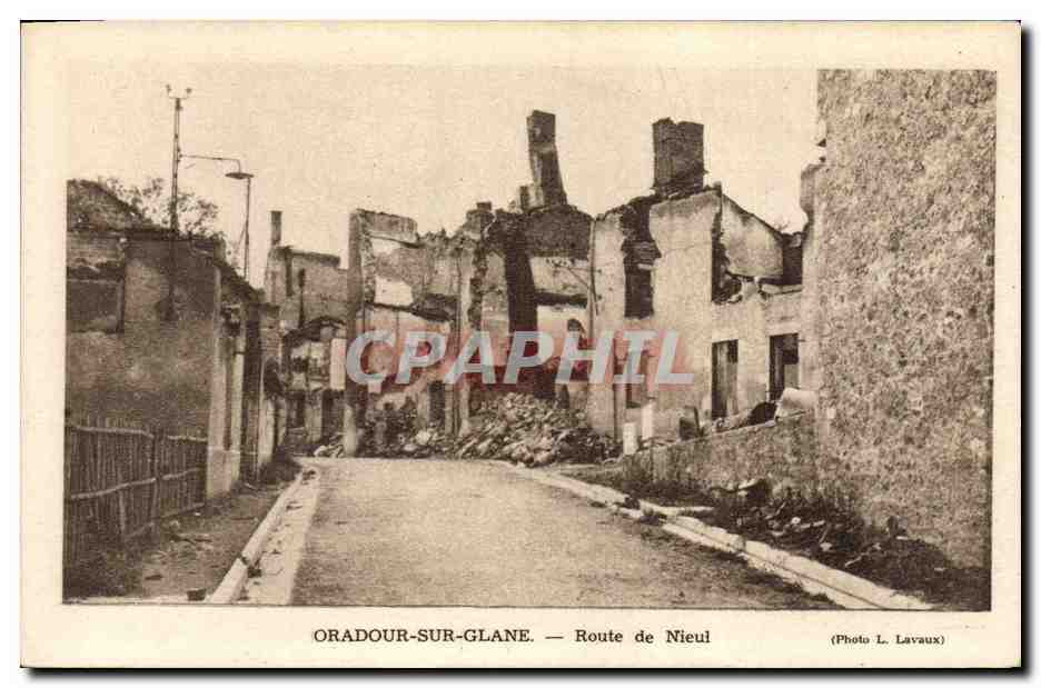 Oradour-sur-Glane — Route de Nieul — Photo L. Lavaux