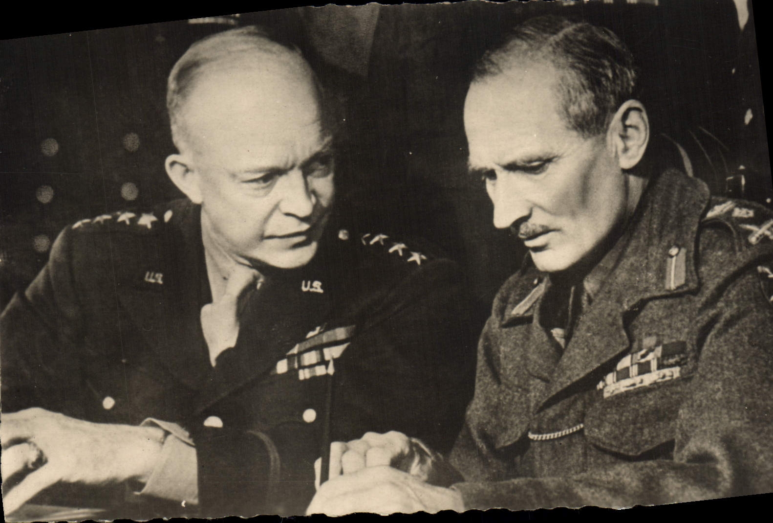 CPM Militaria Le Marechal Montgomery et le General Eisenhower