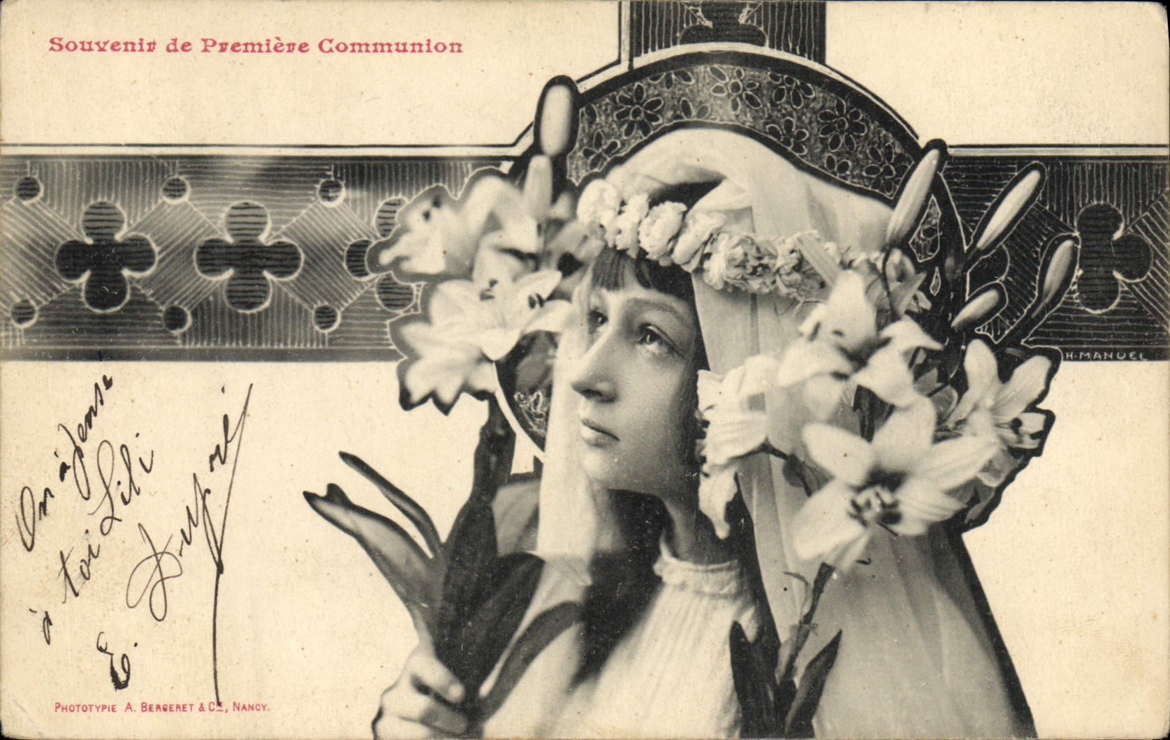 Fille en robe de communion — lily — Phototypie A. Bergeret & Cie, NANCY