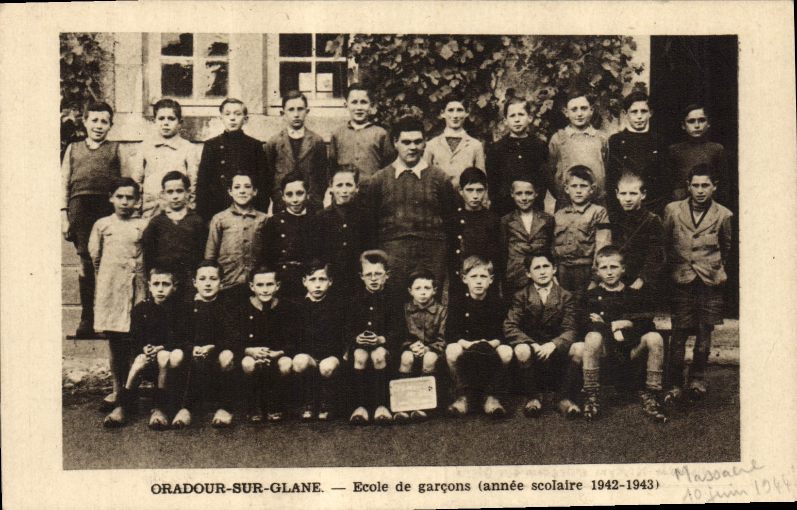 Oradour-sur-Glane — Escuela de chicos (año escolar 1942-1943) — Massaout 10 junio 1944