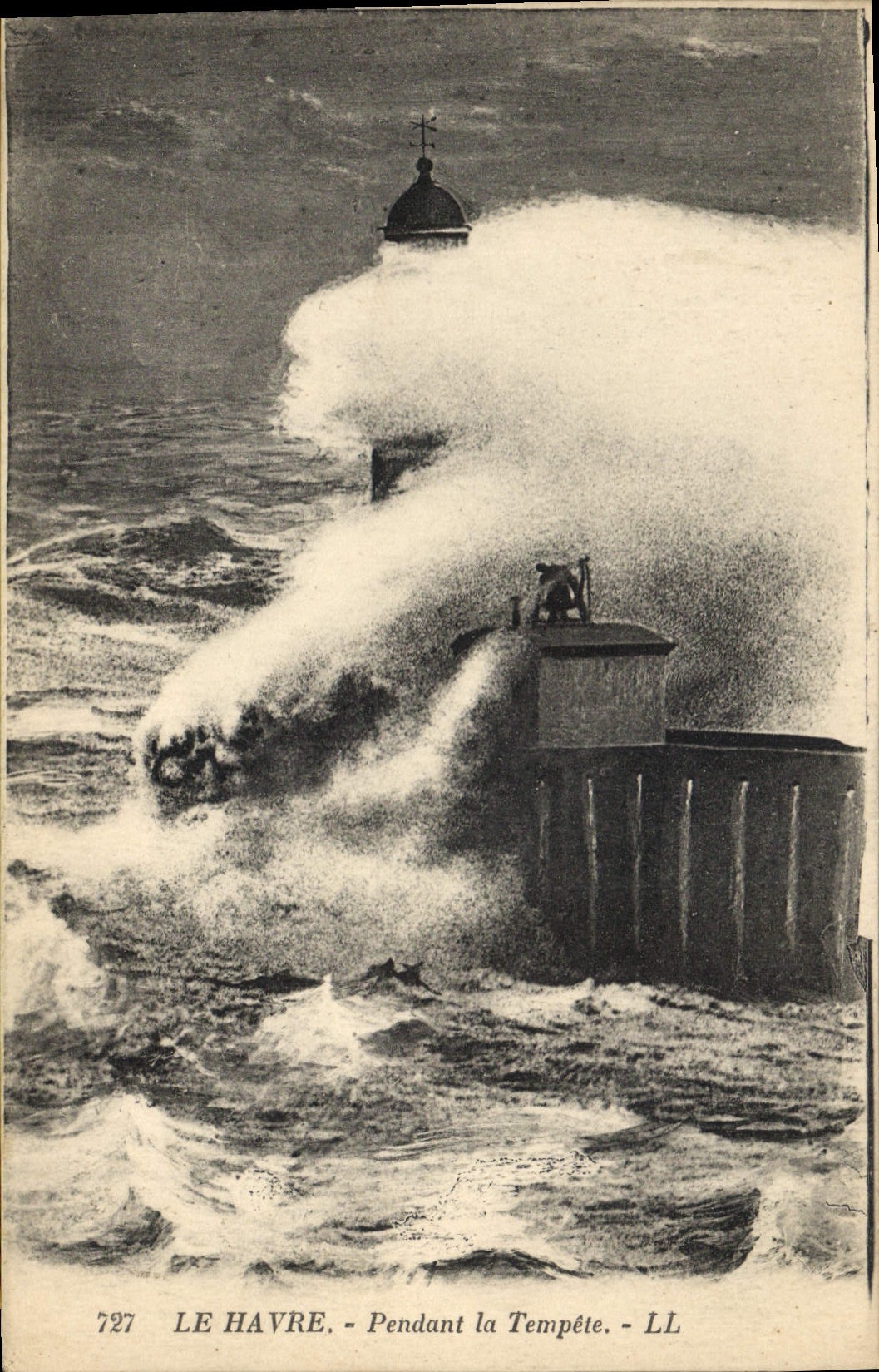 CPA Phare Le Havre Pendant la tempete