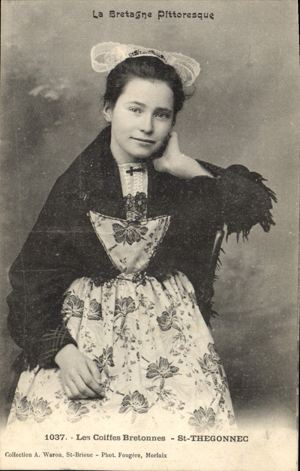 CPA Folklore St Thegonnec
