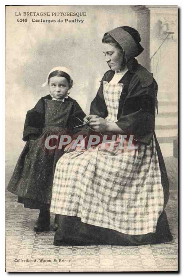 CPA Folklore Costumes de Pontivy
