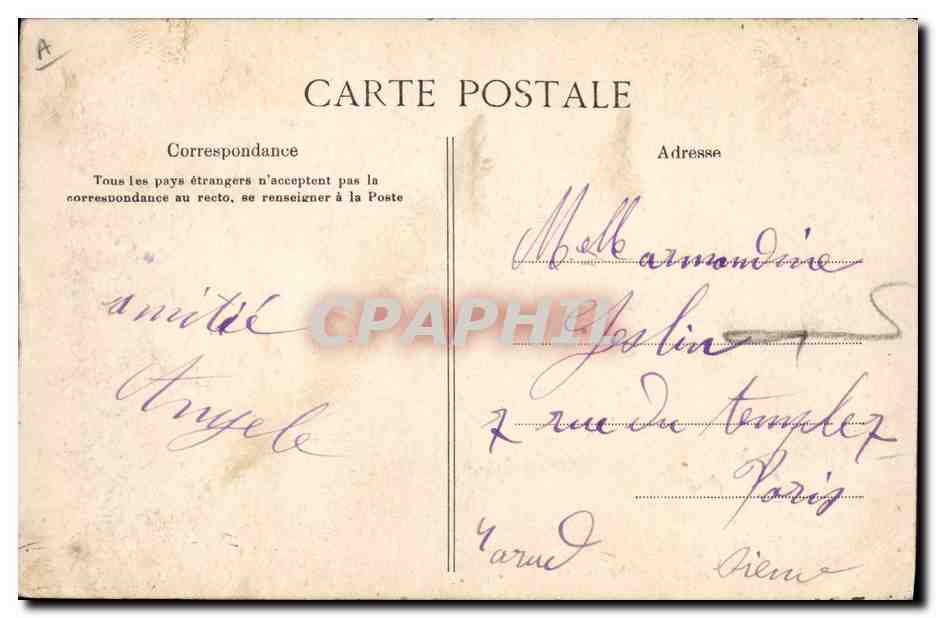 CPA Folklore Jeune fille de Saint Thegonnec — Verso