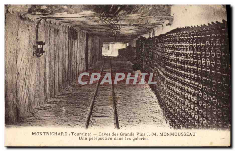 CPA Folklore Vin Vendanges Montrichard Caves des Grands Vins Monmousseau Une perspective dans les galeries