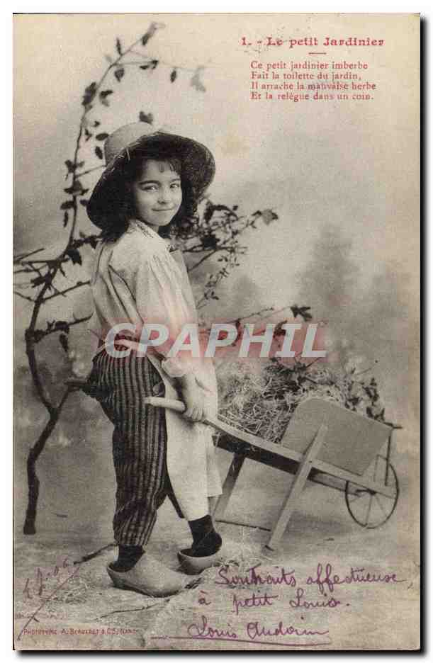 CPA Brouette Enfant Le petit jardinier