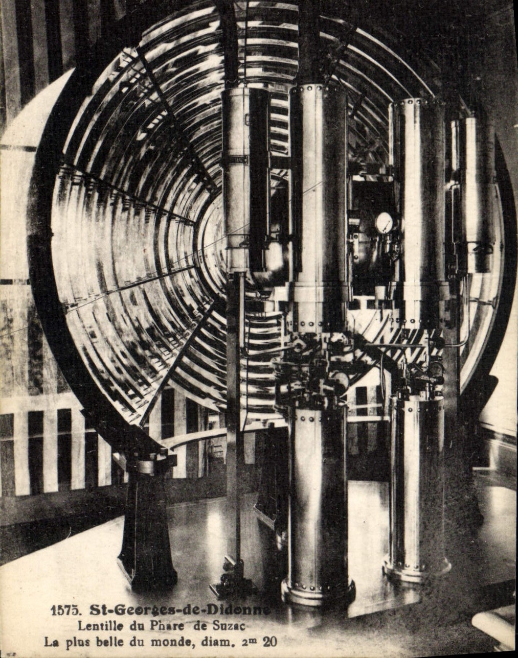 Lentille du Phare de Suzac — La plus belle du monde, diam. 2m 20 — St-Georges-de-Didonne
