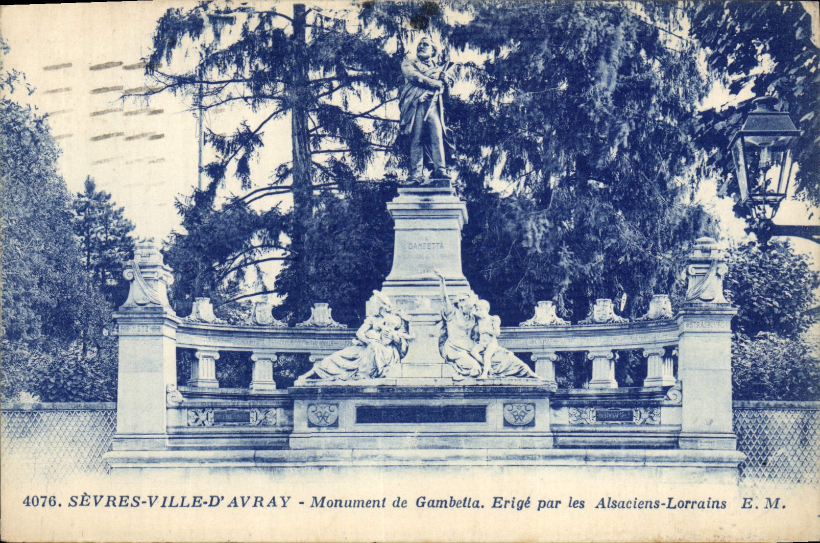 Sèvres-Ville-d'Avray — Gambetta Monument. Erected by the Alsacians-Lorrains — E.M. n°4076