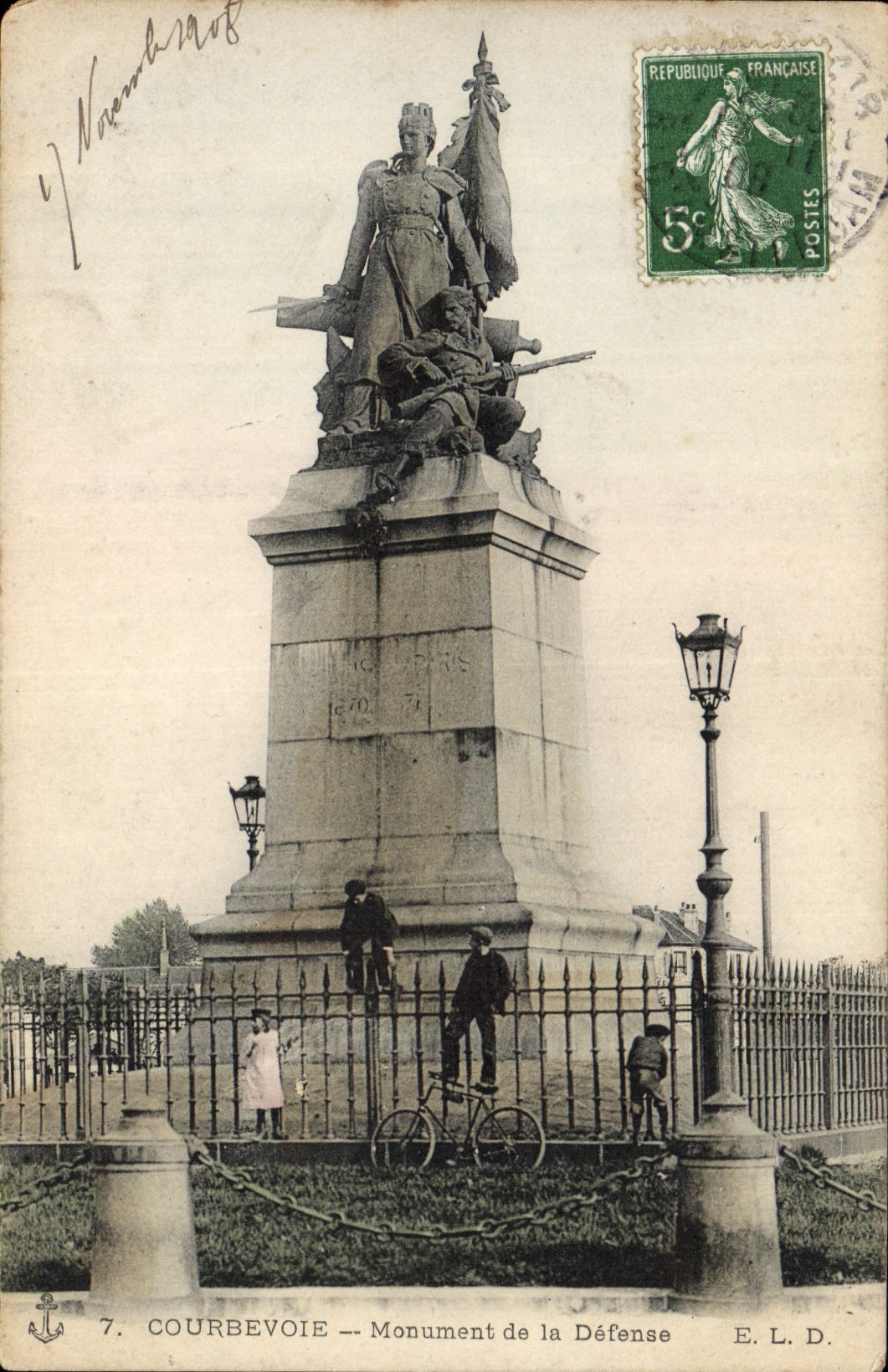 Courbevoie — Monument de la Défense — E.L.D.