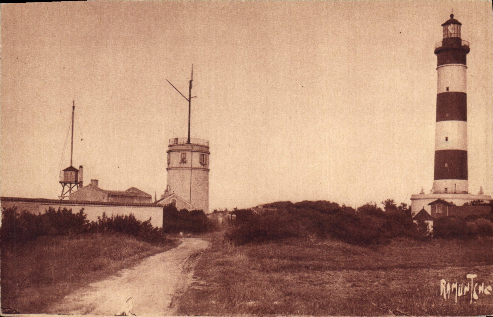 CPA L'Ile d'Oleron Phare Semaphore et tour des signaux de Chassiron 