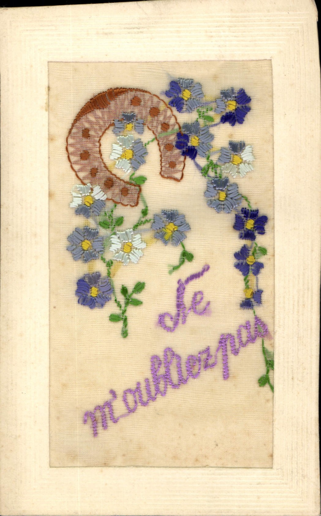 CPA Fantaisie Toilee Fleurs 