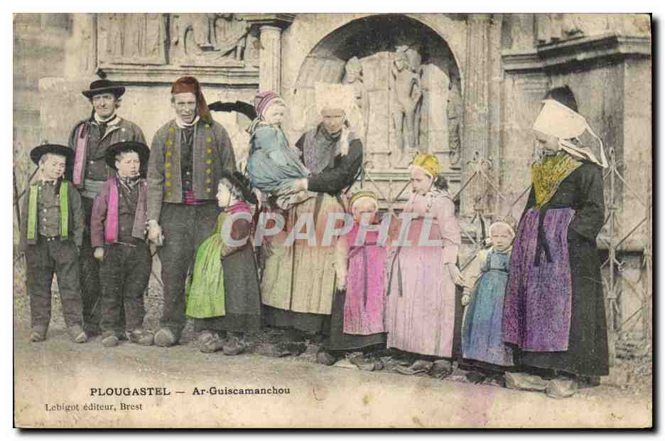CPA Folklore Plougastel Ar Guiscamanchou 