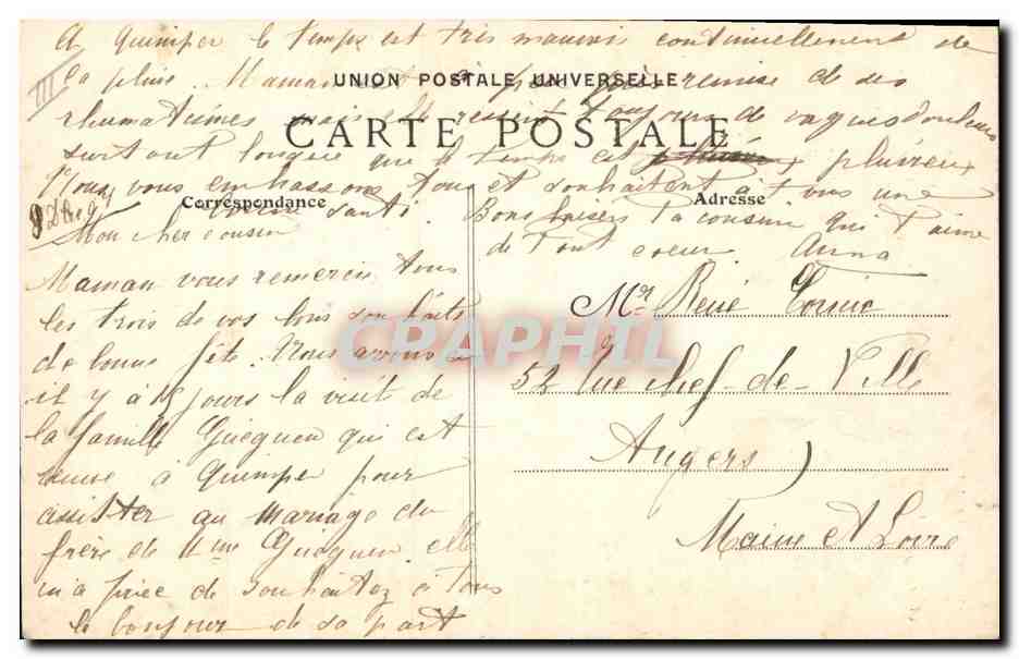 CPA Folklore Un petit Bigouden — Verso
