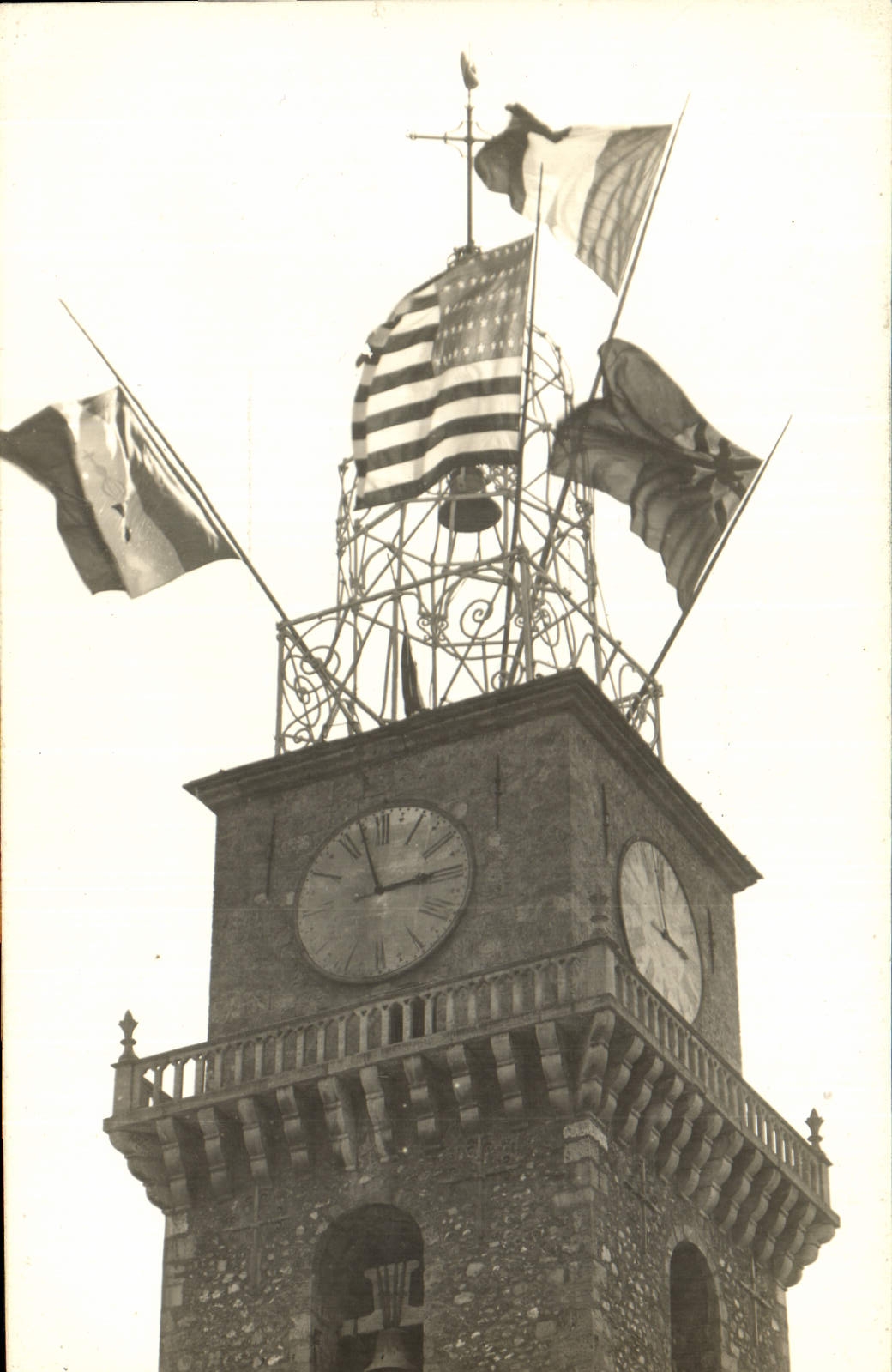Torre dell'Orologio a Ornes - Feste della Vittoria - Editore Ornesionian
