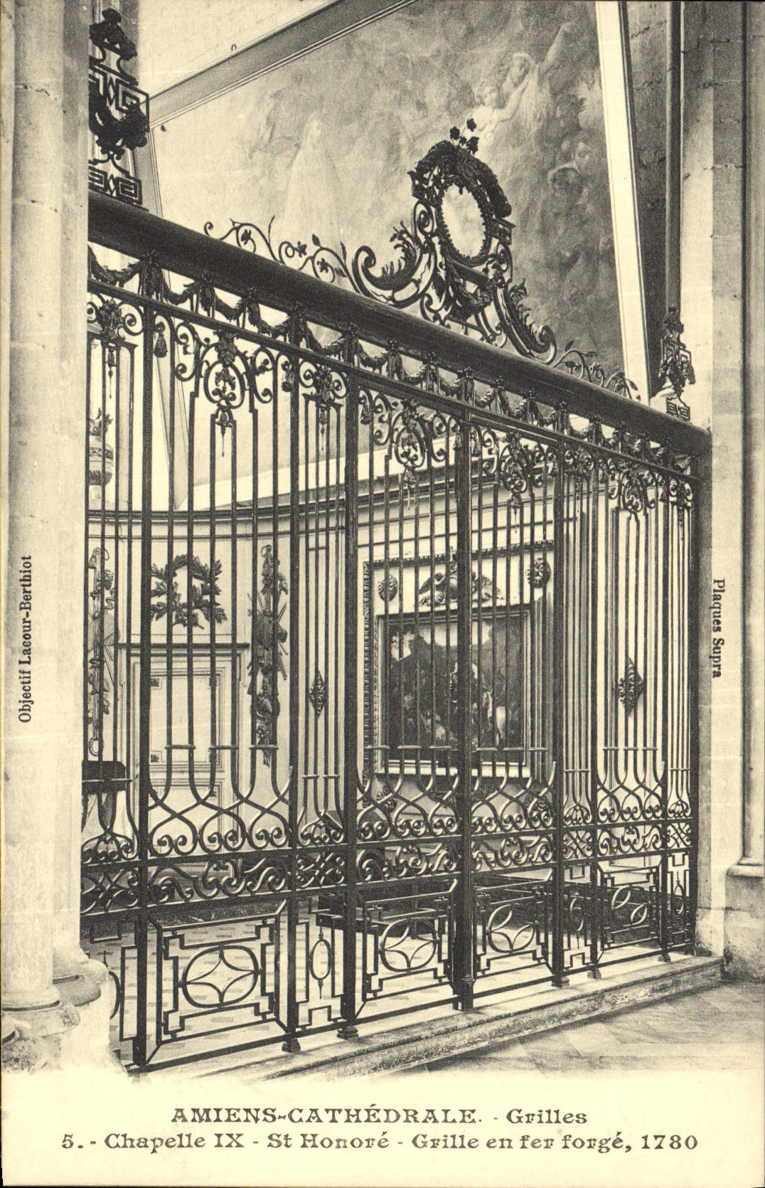 Amiens - Catedral - Capilla IX - Reja de hierro forjado, 1780