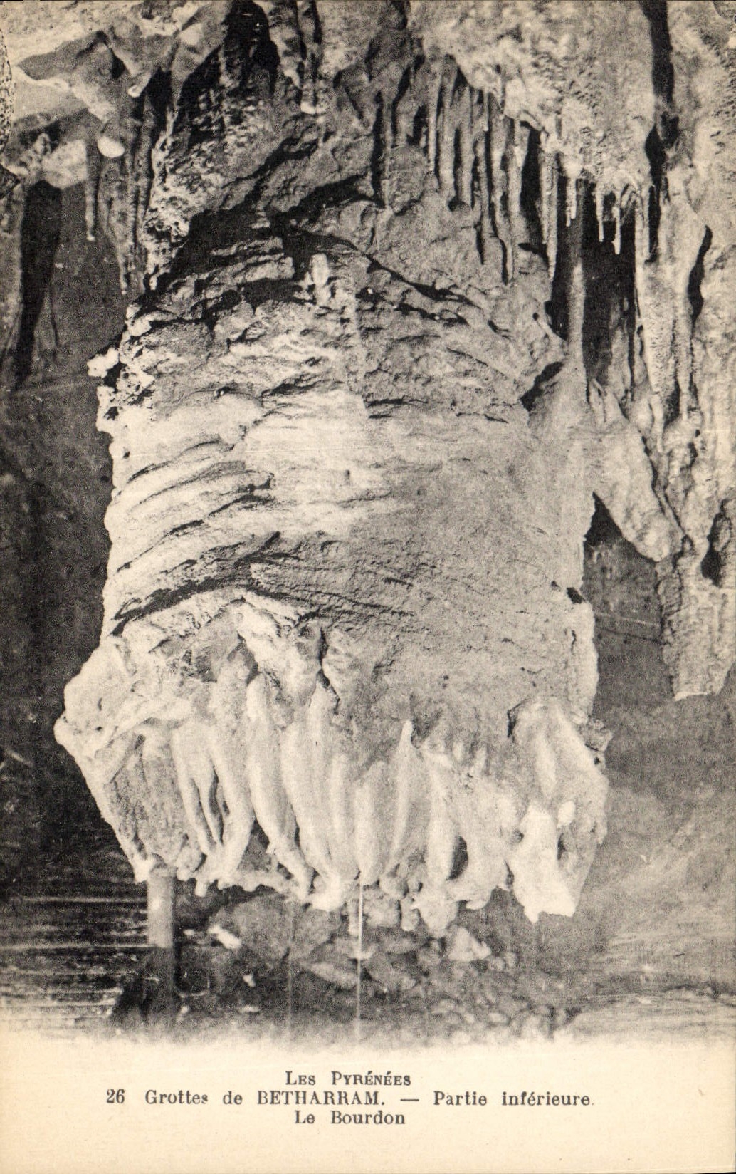 Grottes de BETHARRAM — Partie inférieure — Le Bourdon, Les Pyrénées